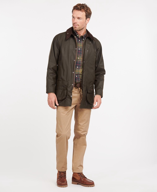 Men's Barbour Classic Beaufort® Waxed Jackets Olive | FKQNBE-625