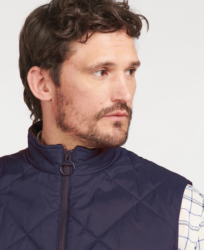 Men's Barbour Finn Vest Blue | LQBMUX-390