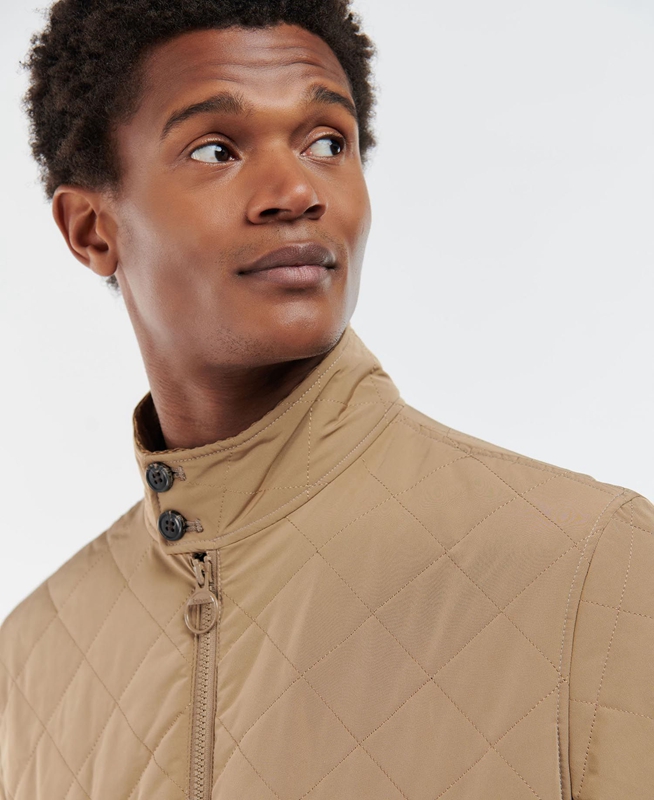 Men's Barbour Hitchen Quilted Jackets Beige | QSYHUP-145