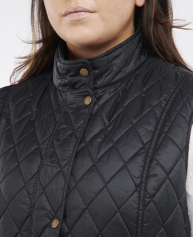 Women's Barbour Plus Otterburn Vest Black | BKDLUP-835